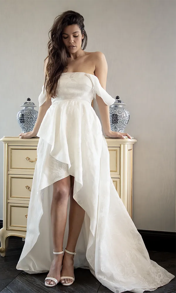 Robe de top mariee asymétrique